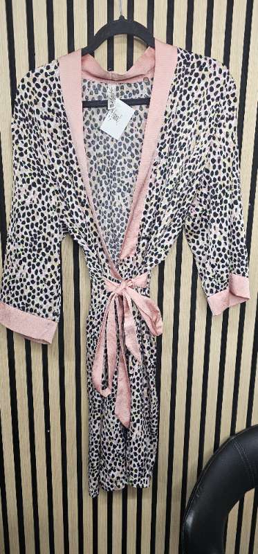 Pink cheetah rope