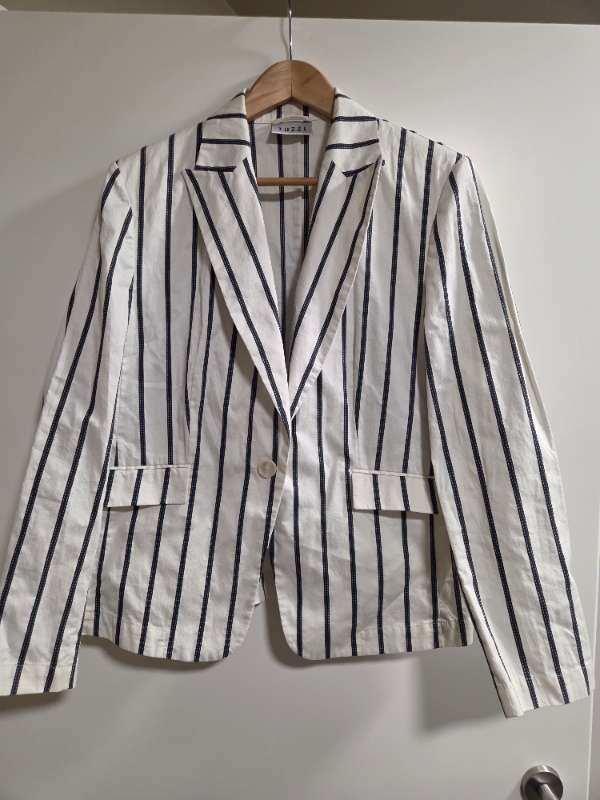 E TUZZI BLAZER