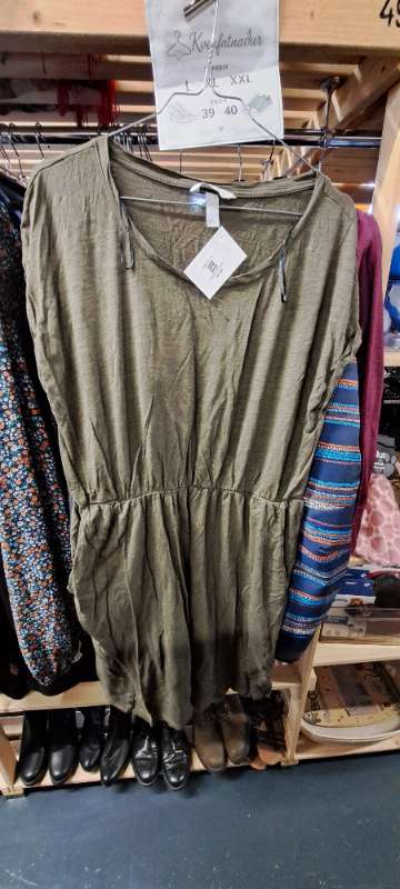 H&M kjóll  grænn