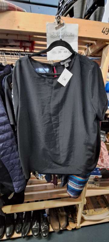 Primark svört suttermaskyrta