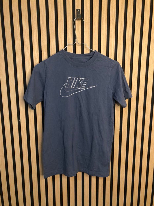 Nike stuttermabolur