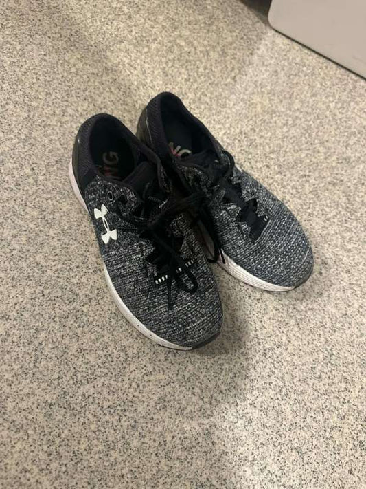 Under armour skór