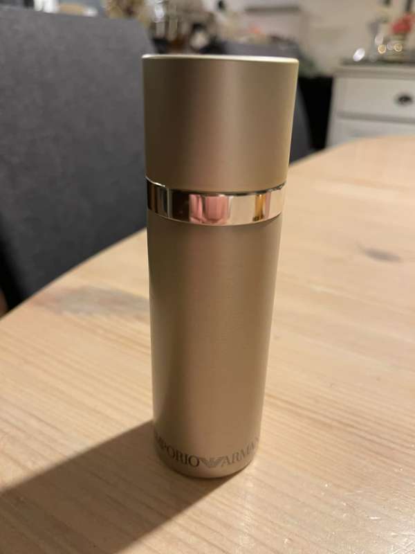 Armani Ilmvatn