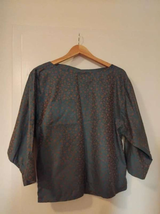 Blámynstr.saumaskyrta