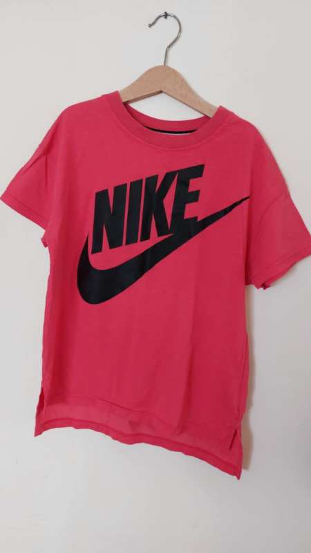 Bolur Nike