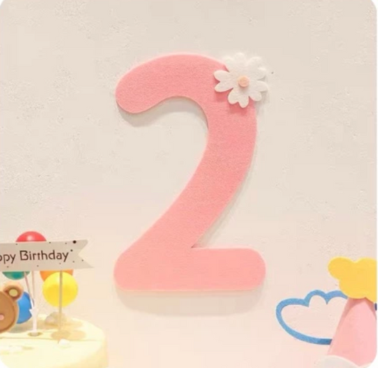 Daisy Felt Number 2