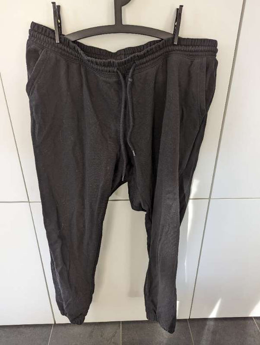 HM sv. jogginbuxur