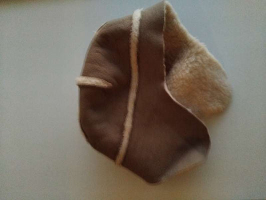 Húfa. Ljósbrún. Fabrique It