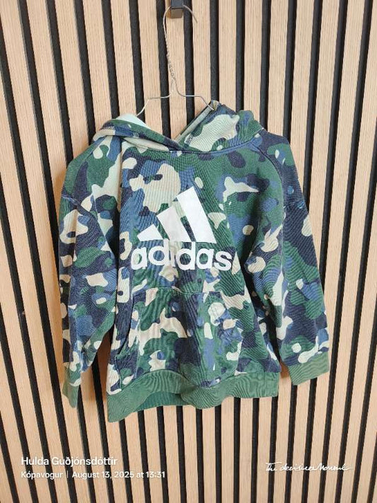 Adidas peysa