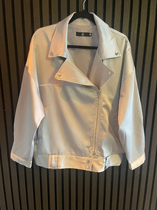 Jakki, silfurlitaður Missguided