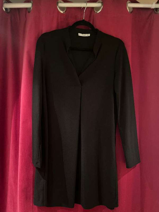 Svartur glæsilegur kjóll, Mango