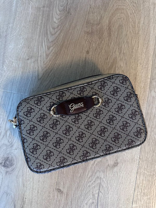 Guess bag