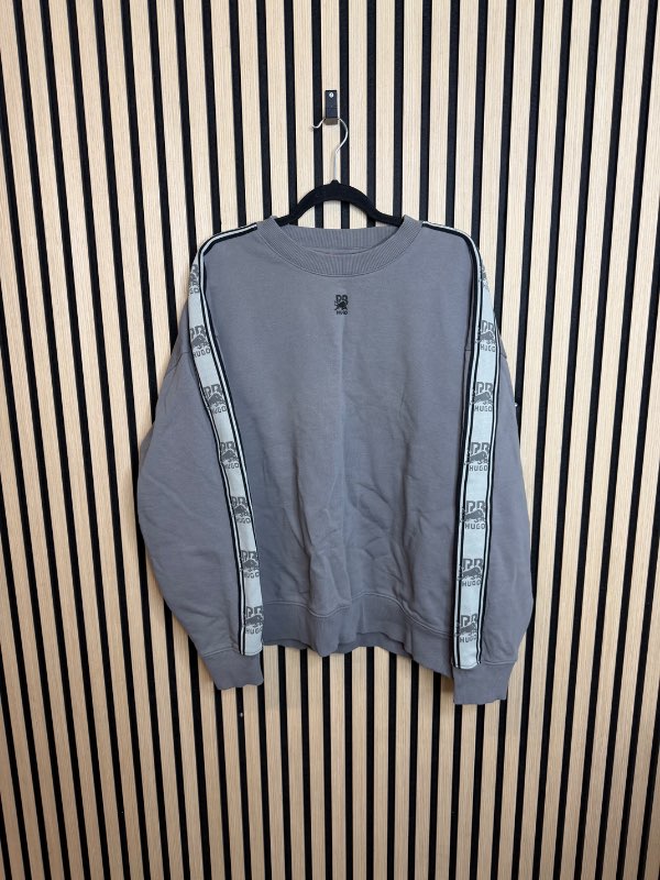 HUGO X RB Peysa Oversize