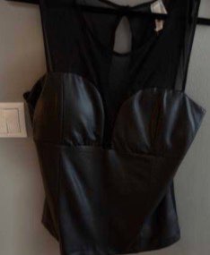 Toppur með leðri S/m-m