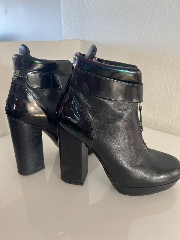 TBA öklaskór svartir