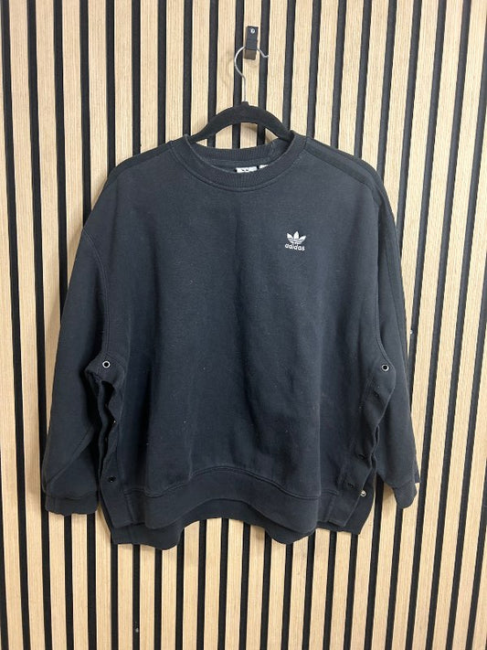 Adidas peysa svört