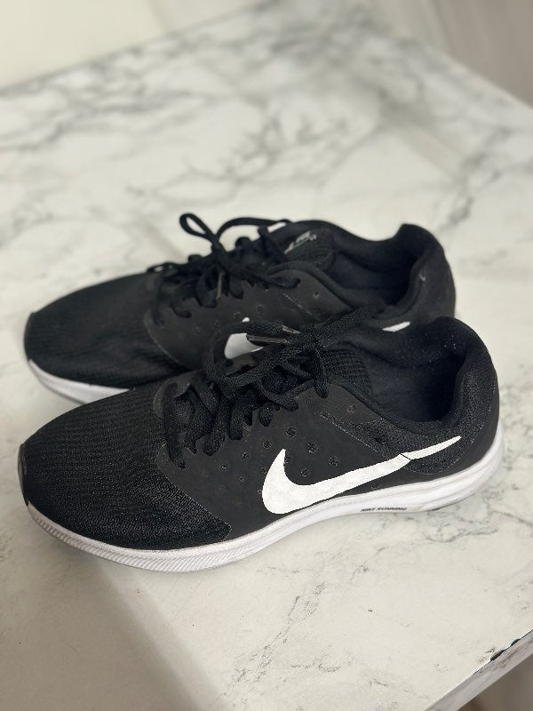 Nike íþróttaskór