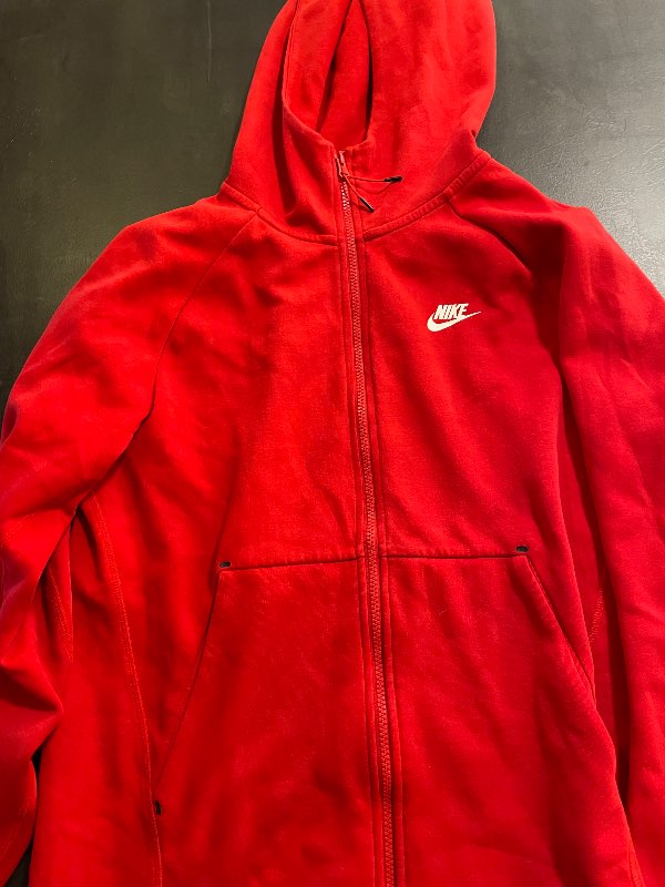 Nike galli peysa