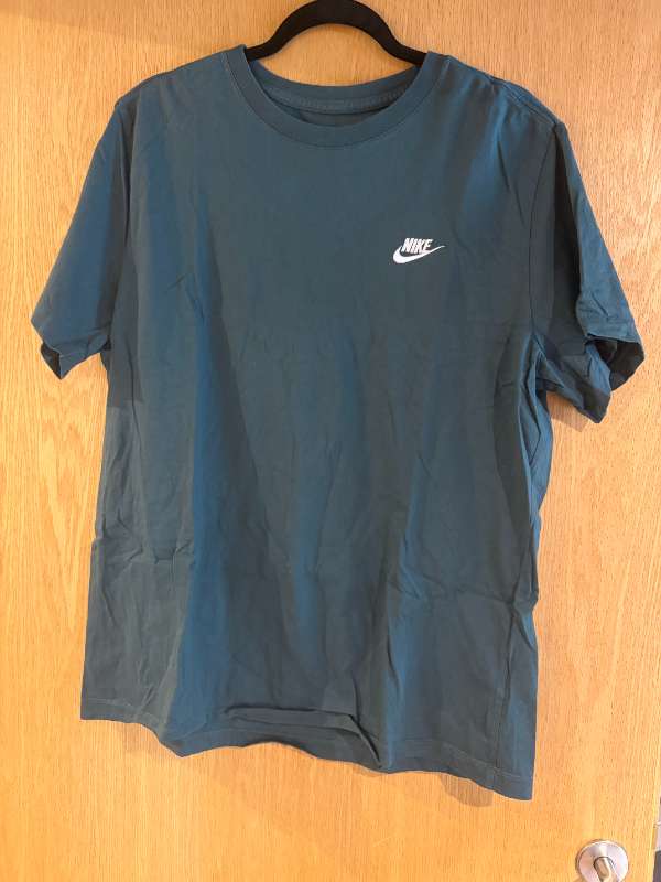 Nike - grænn bolur