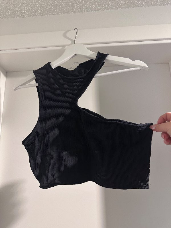 ZARA, Svartur Hlýrabolur