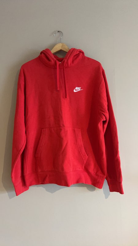 Rauð nike peysa