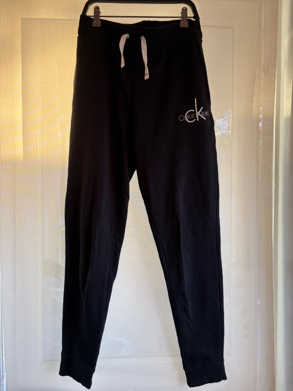 CK joggingbuxur sv