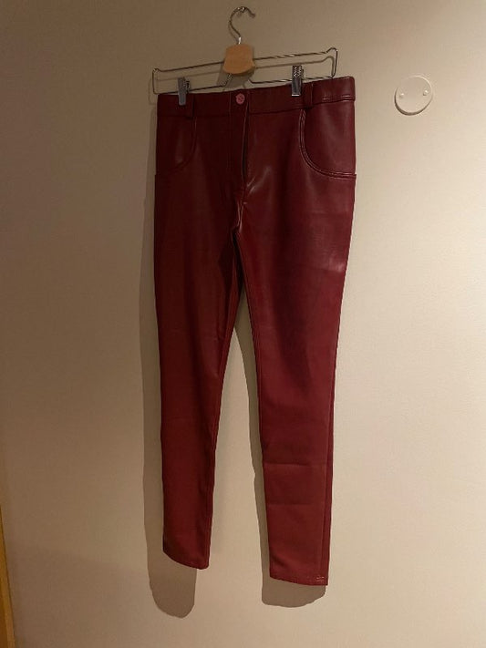 Red Fitting Leather pants