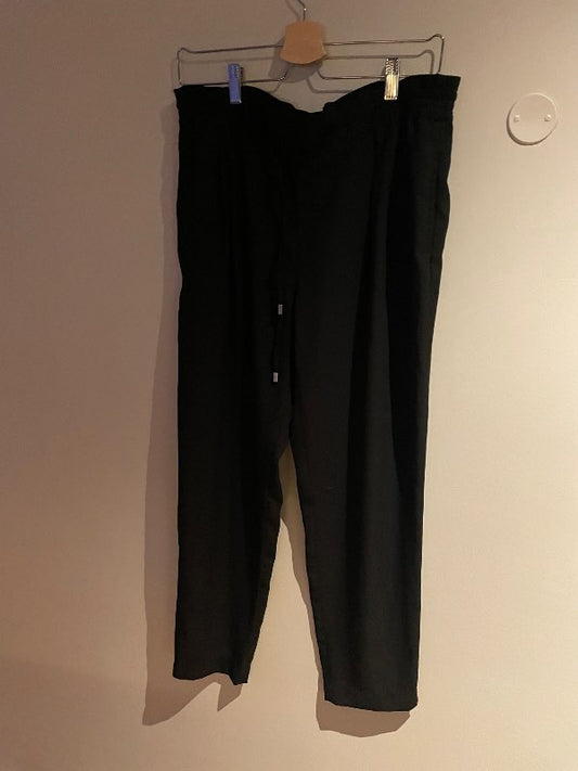 Black cozy stylish pants