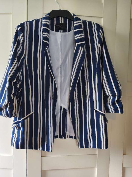 Love3 Blazer