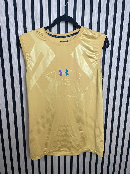Under armour gulur