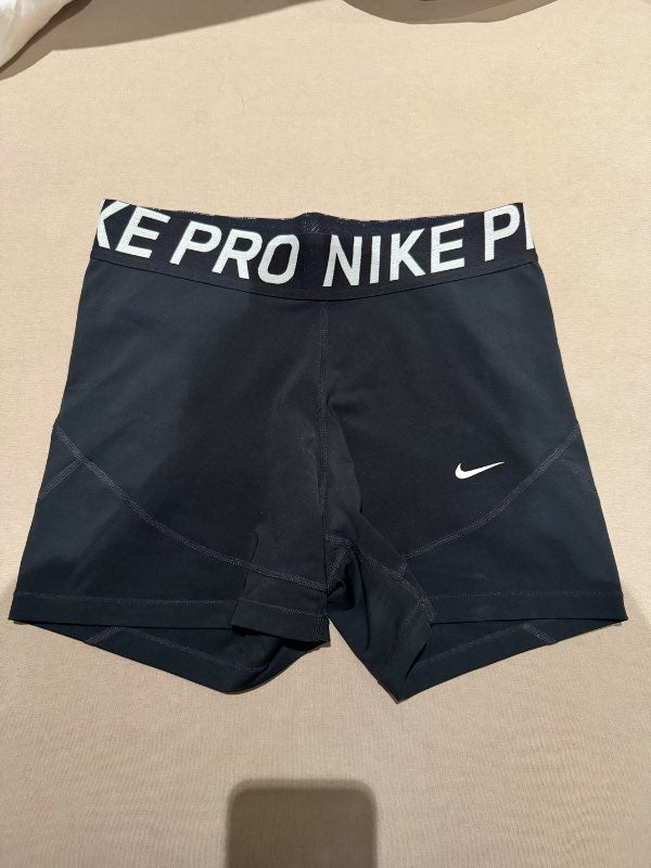 Nike Pro stuttbuxur