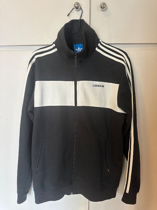 Adidas rennd golla