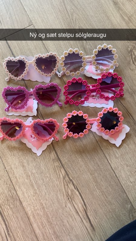 Ný stelpu sólgleraugu