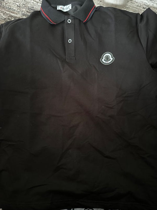 Moncler T-shirt