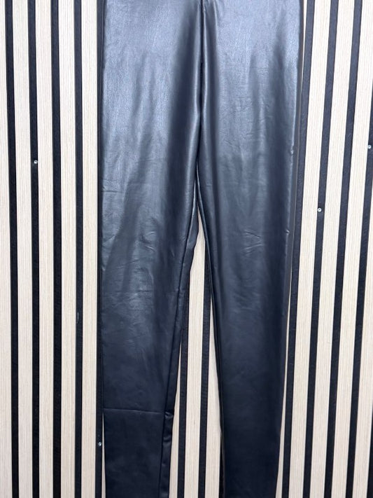 Fashion Nova leggings