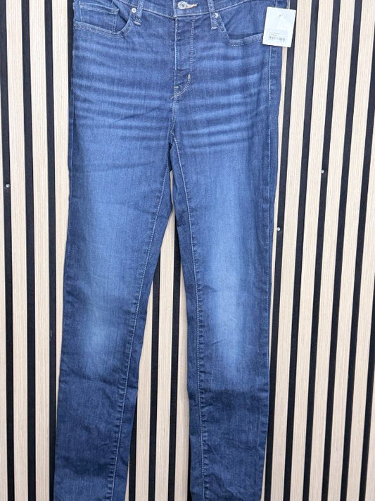 Levi’s  buxurw28 L32