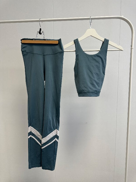 MNG yoga-sett (buxur&toppur)