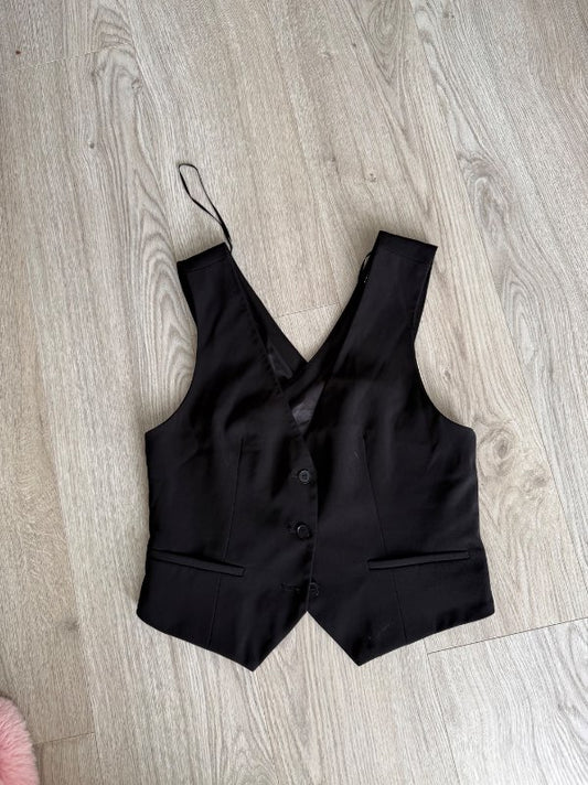 Zara vesti kross/opið i bak