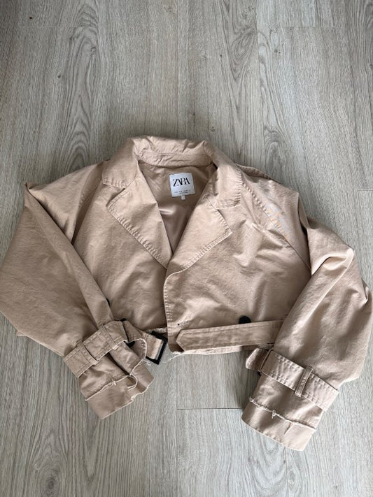 Zara trench coat cropped