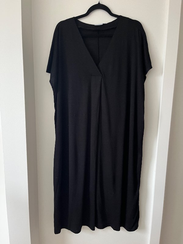Vero moda svartur kjóll