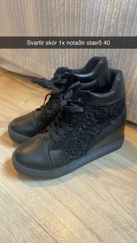 Skór 1x notaðir
