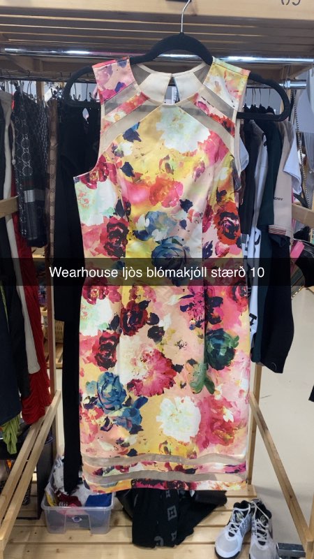 Wearhouse ljós blómakjóll