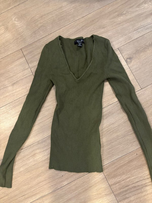 Peysa navy græn
