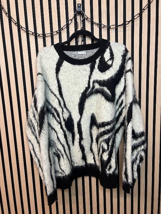 Zara mohair peysa