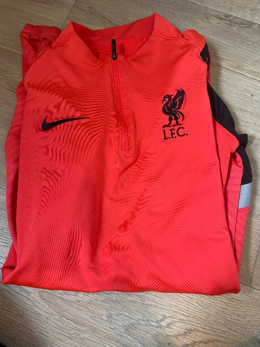 Nike Liverpool treyja