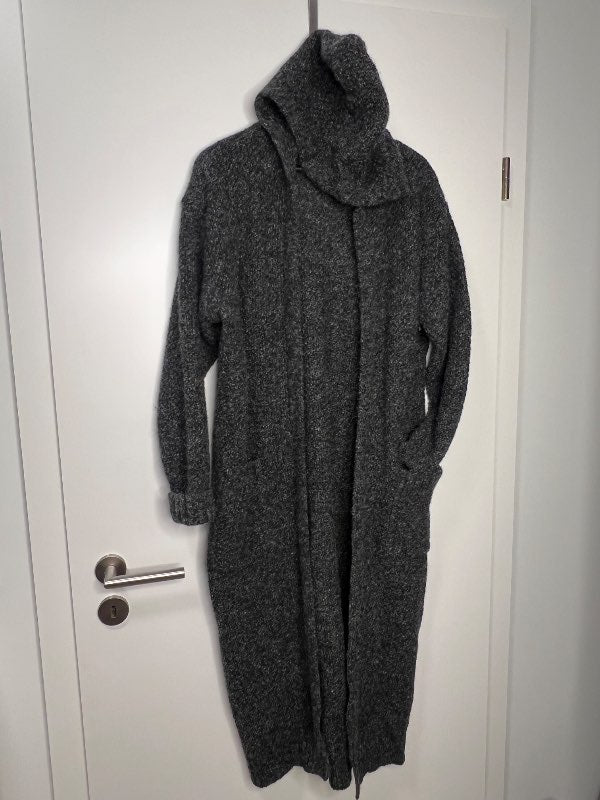 Síð ullarpeysa m/hettu +vösum