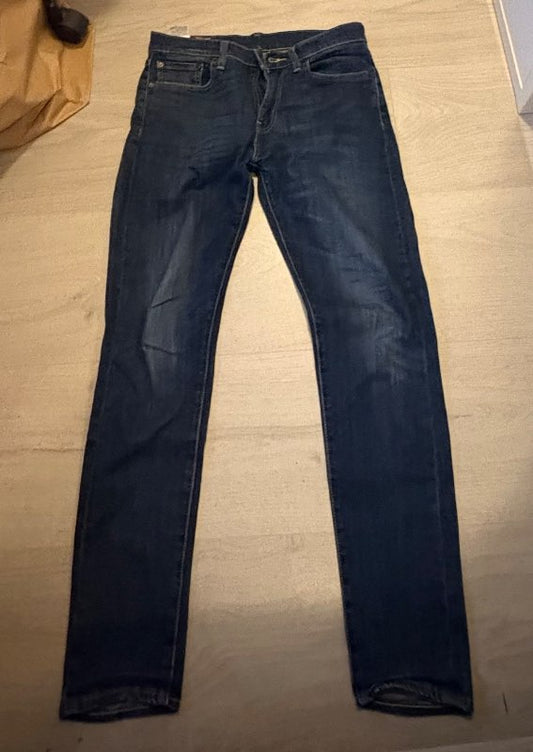 Levis gallabuxur