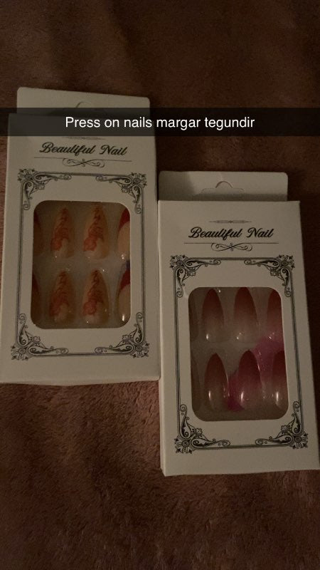 Press on nails