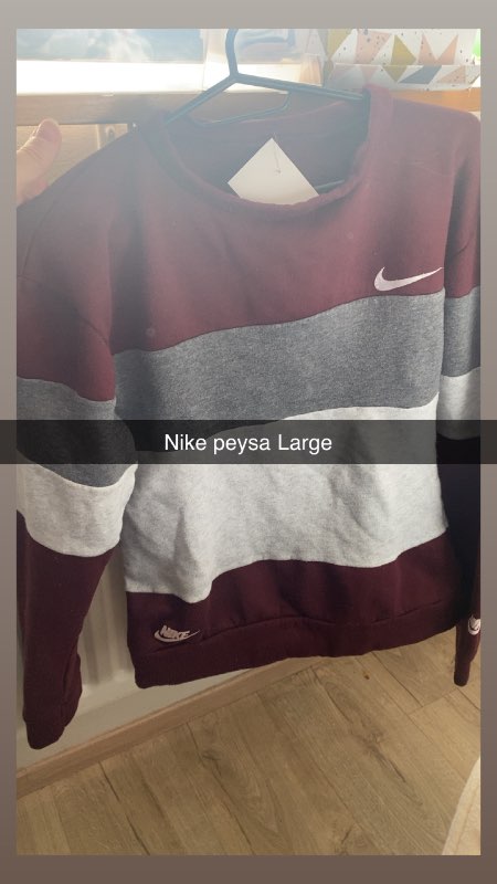 Nike peysa