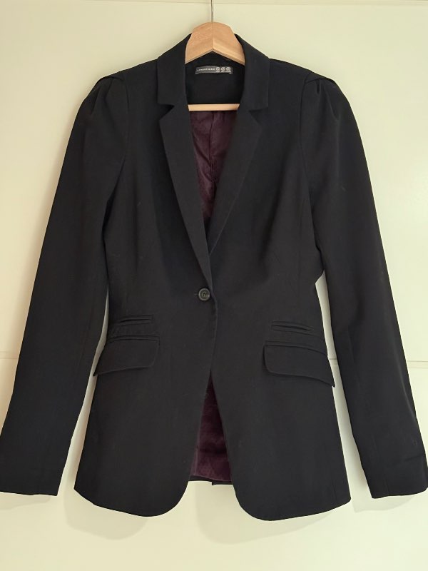 Svartur blazer